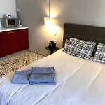 בית הארחה Lh (adults Only)