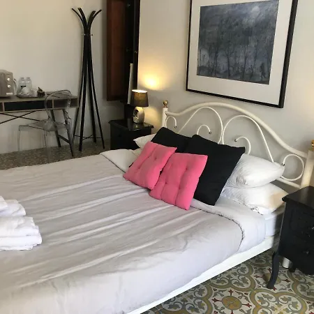 Lh (adults Only) Pensiune 3*