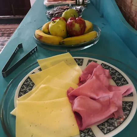 Lh (adults Only) Pensión 3*