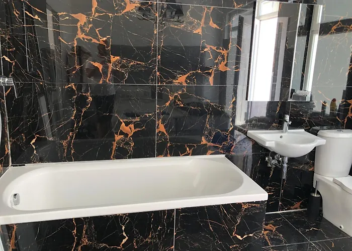 Pensiune Lh (adults Only)